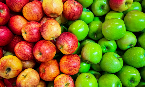 Would a rose apple by any other name taste as sweet?